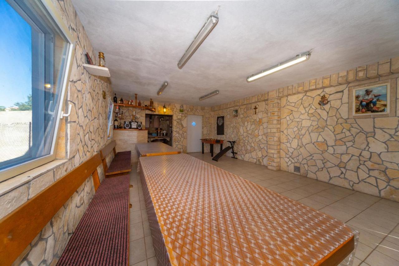 Apartmani Dada 비오그라드나모루 외부 사진